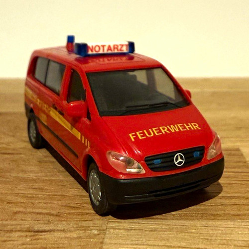 Herpa mercedes benz - mercedes,